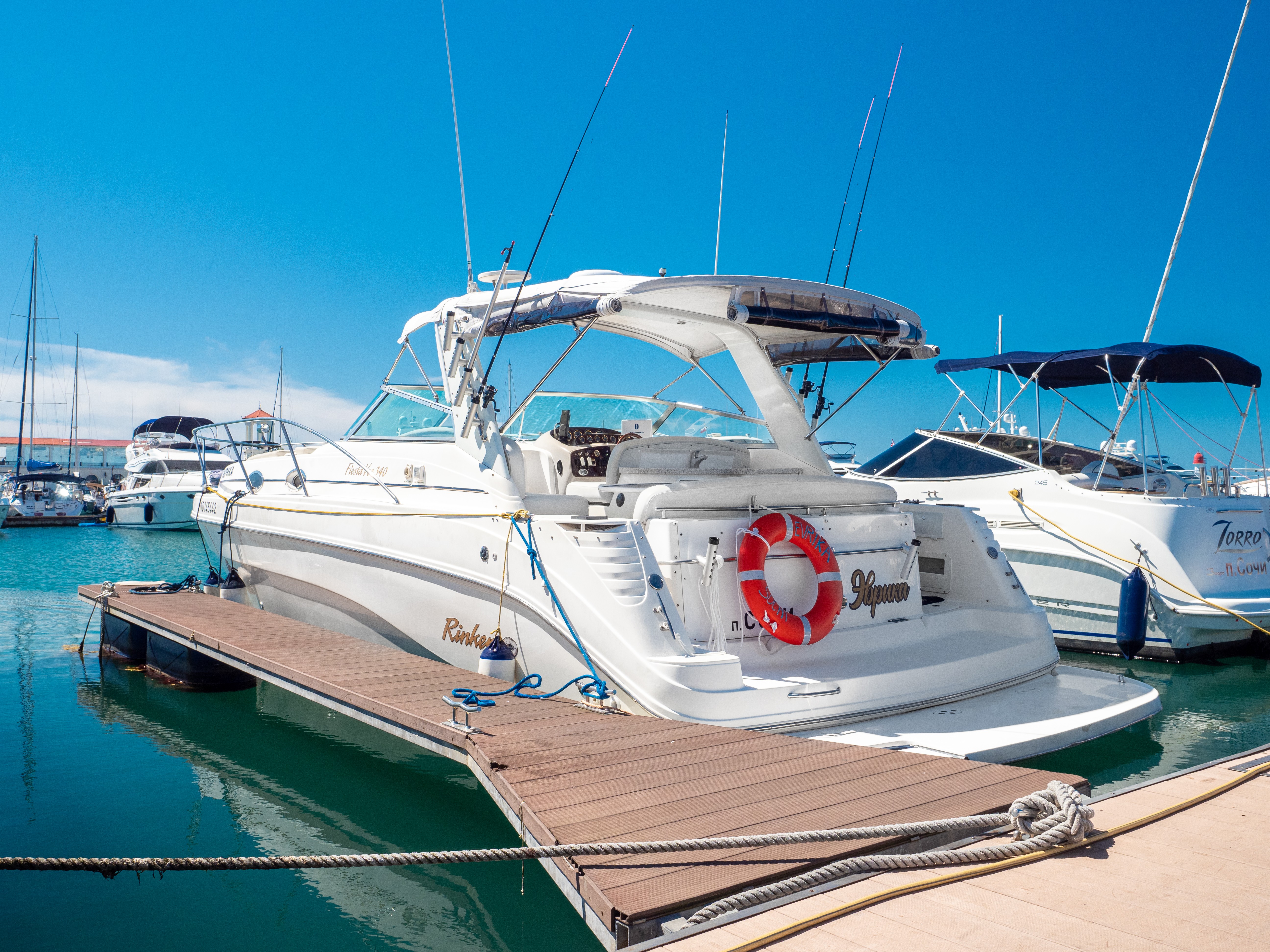 ЭЙСБЕР Катер аренда 9 мест